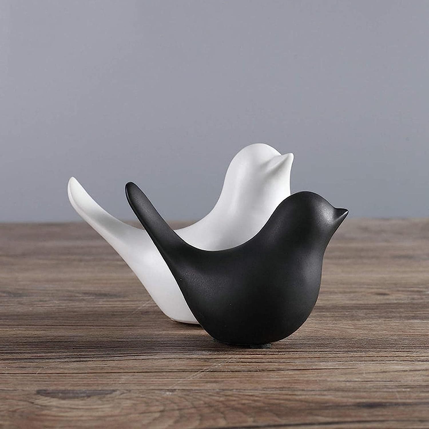 Homeatomy Ceramic Birds Figurines Set of 2 White & Black